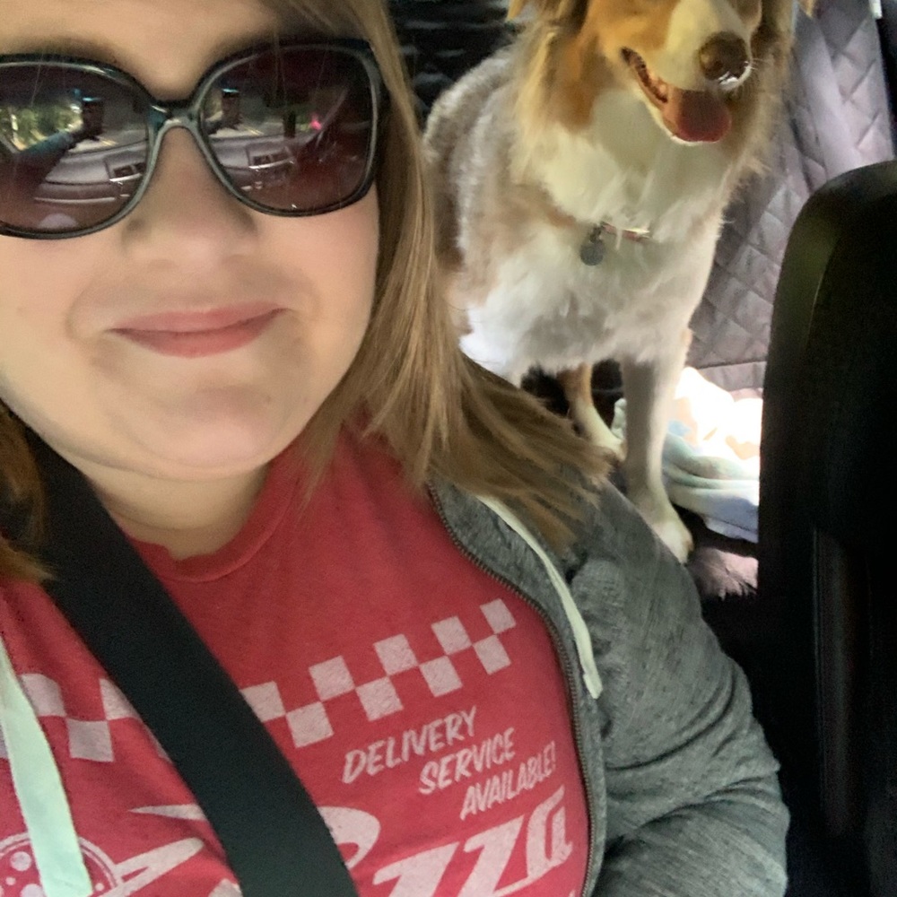 Meet your Posher, Kendra